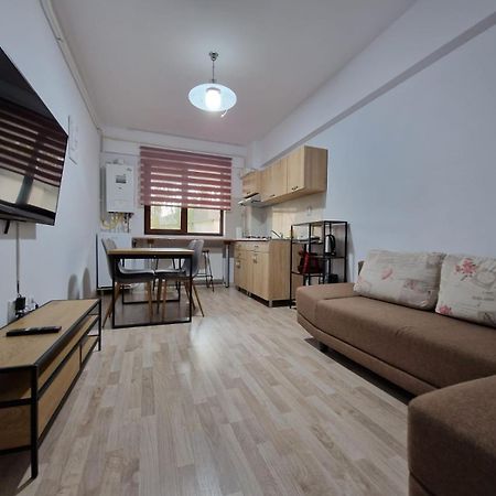 Cozy Apartment - Palas Iasi Extérieur photo