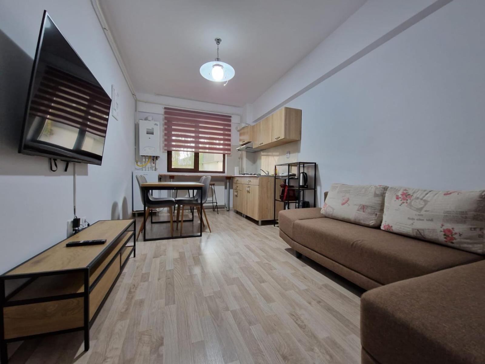 Cozy Apartment - Palas Iasi Extérieur photo