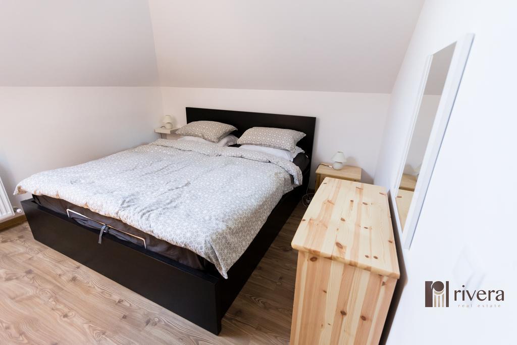 Cozy Apartment - Palas Iasi Extérieur photo